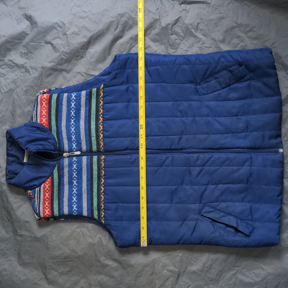 Mexican-patterned light vest - Picture 3 of 6